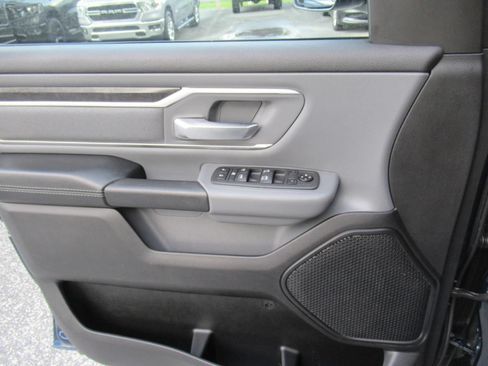 Used 2021 RAM 1500 Big Horn RWD image 22