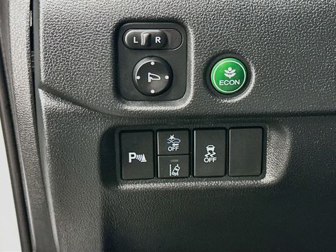 Used 2024 Honda Passport EX-L image 17
