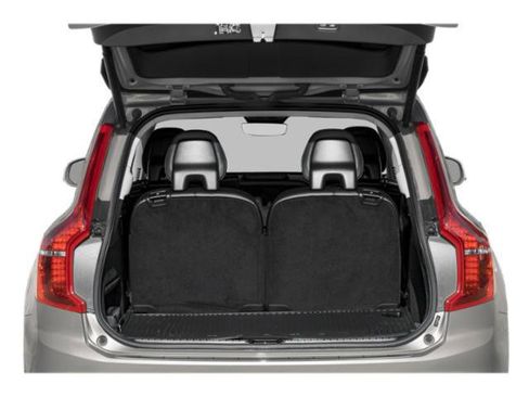 Used 2023 Volvo XC90 B6 Plus image 14