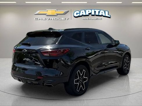 Used 2023 Chevrolet Blazer RS w/ Driver Confidence II Package FWD image 6