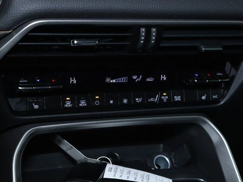 Certified 2025 MAZDA CX-90 Plug-In Hybrid w/Premium Sport image 29