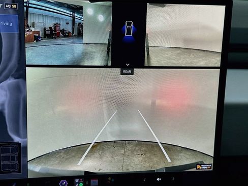 Used 2024 Tesla Cybertruck AWD Crew Cab image 18
