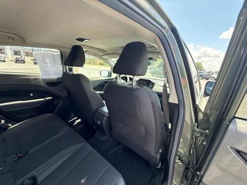 Certified 2026 Subaru Crosstrek 2.5i Premium AWD/4WD image 33