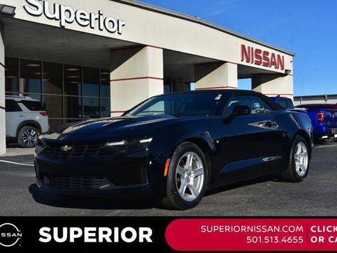 Used 2019 Chevrolet Camaro LT image 1