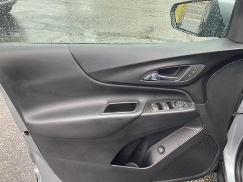 Used 2023 Chevrolet Equinox LT AWD/4WD image 20