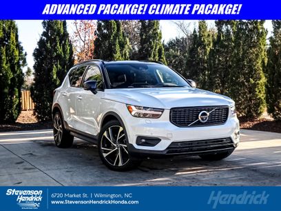 Used 2021 Volvo XC40 T5 R-Design w/ Advanced Package