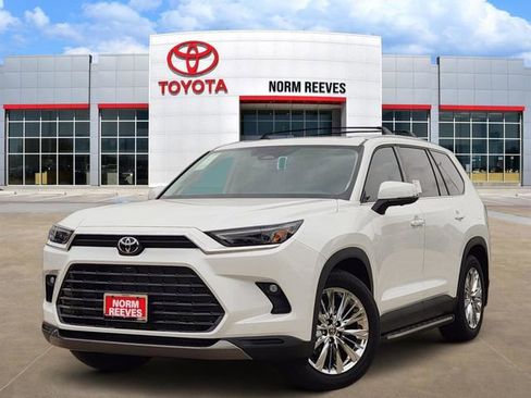 New 2026 Toyota Grand Highlander AWD image 1
