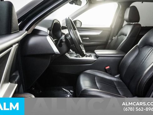Used 2025 MAZDA CX-70 3.3 Turbo w/ Preferred Package AWD/4WD image 16