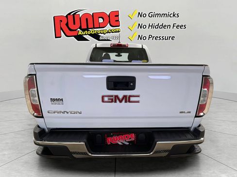 Used 2017 GMC Canyon SLE AWD/4WD image 5