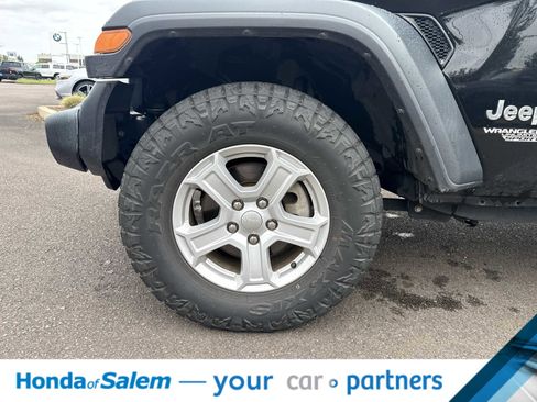 Used 2019 Jeep Wrangler Unlimited Sport S AWD/4WD image 8