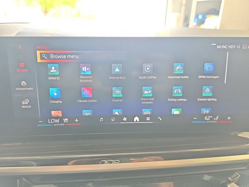 Used 2025 BMW X5 xDrive50e AWD/4WD image 20