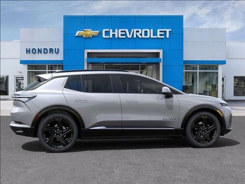 New 2025 Chevrolet Equinox EV RS image 5