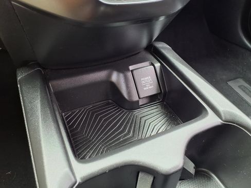 Used 2018 Honda CR-V LX image 11