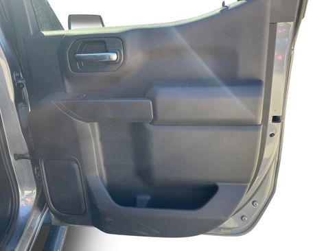 Used 2021 Chevrolet Silverado 1500 LT image 17