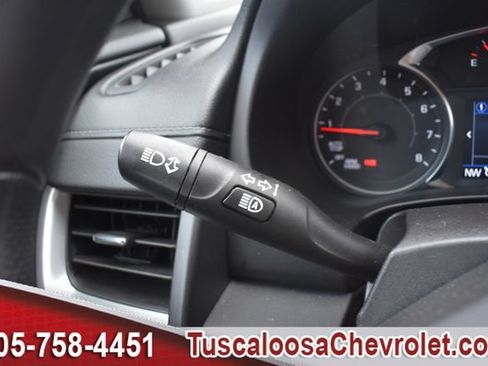 Used 2024 GMC Terrain SLE AWD/4WD image 27