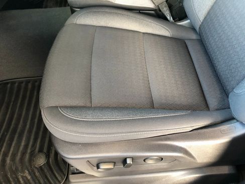 Certified 2024 Chevrolet Silverado 1500 LT image 18