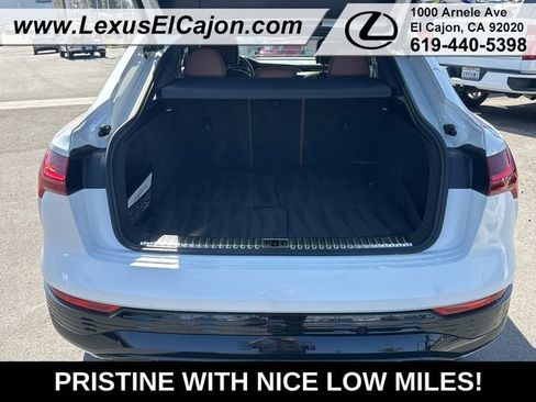 Used 2024 Audi Q8 e-tron Premium AWD/4WD image 19
