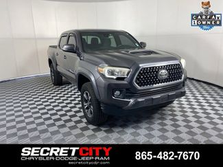Used 2018 Toyota Tacoma TRD Sport video 1