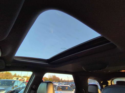 Used 2018 Dodge Durango GT w/ Premium Group image 20