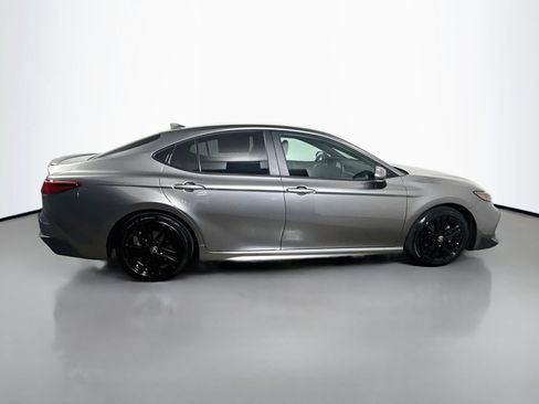 Used 2026 Toyota Camry SE w/ Multimedia Upgrade Package FWD image 8