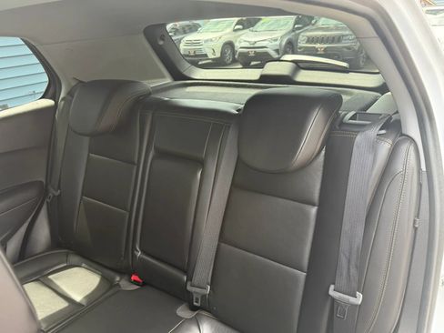 Used 2019 Chevrolet Trax Premier AWD/4WD image 32