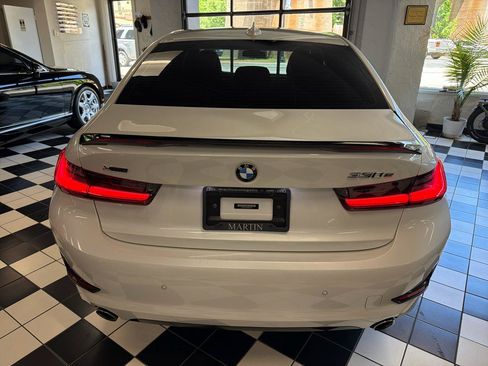 Used 2021 BMW 330e xDrive w/ Premium Package AWD/4WD image 5