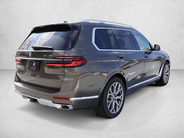 Used 2027 BMW X7 xDrive40i w/ Executive Package AWD/4WD image 2