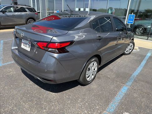 Used 2024 Nissan Versa S FWD image 6