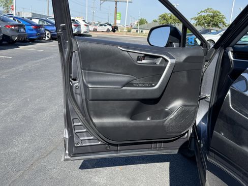 Certified 2023 Toyota RAV4 XLE AWD/4WD image 20