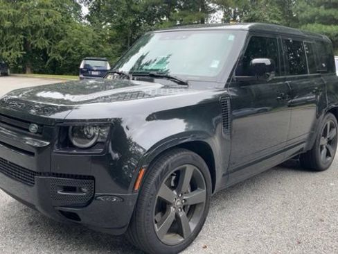 Certified 2023 Land Rover Defender 110 V8 AWD/4WD image 1