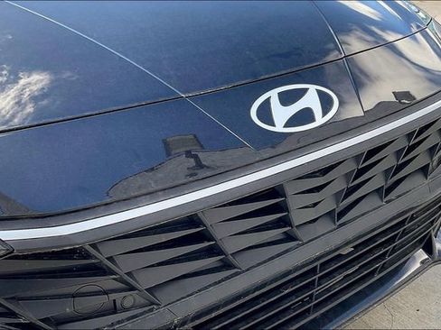 New 2025 Hyundai Elantra Sport image 28