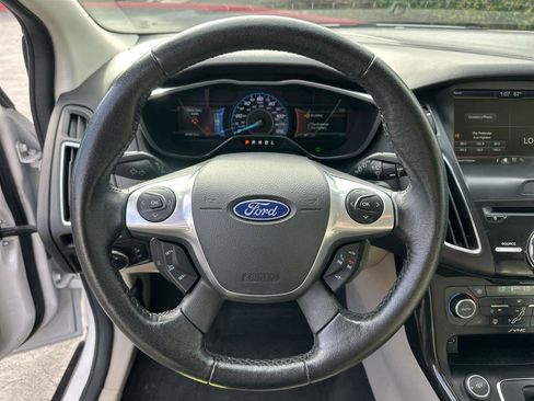 Used 2015 Ford Focus Electric Hatchback image 15