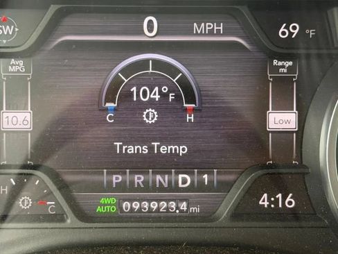 Used 2020 RAM 1500 Laramie AWD/4WD image 19