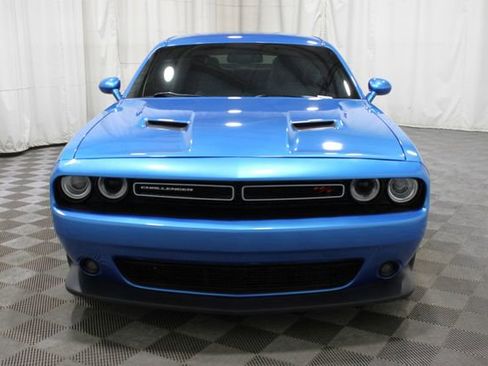 Used 2015 Dodge Challenger R/T Scat Pack RWD image 37