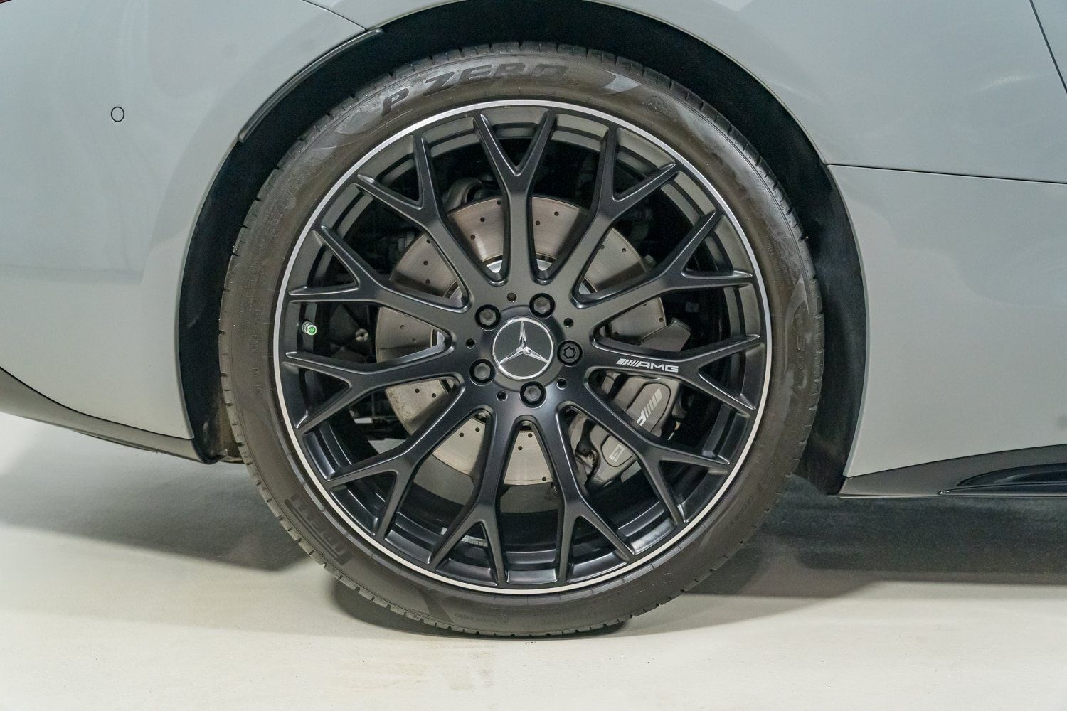 Used 2025 Mercedes-Benz SL 43 AMG w/ Driver Assistance Package image 25