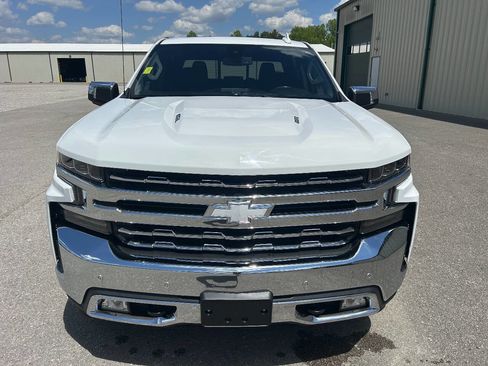 Used 2020 Chevrolet Silverado 1500 LTZ w/ LTZ Premium Package AWD/4WD image 9