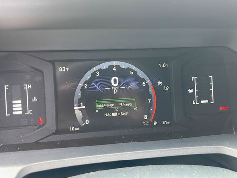 New 2026 Toyota 4Runner SR5 AWD/4WD image 3