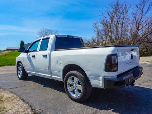 Used 2018 RAM 1500 Express w/ Express Value Package AWD/4WD image 6