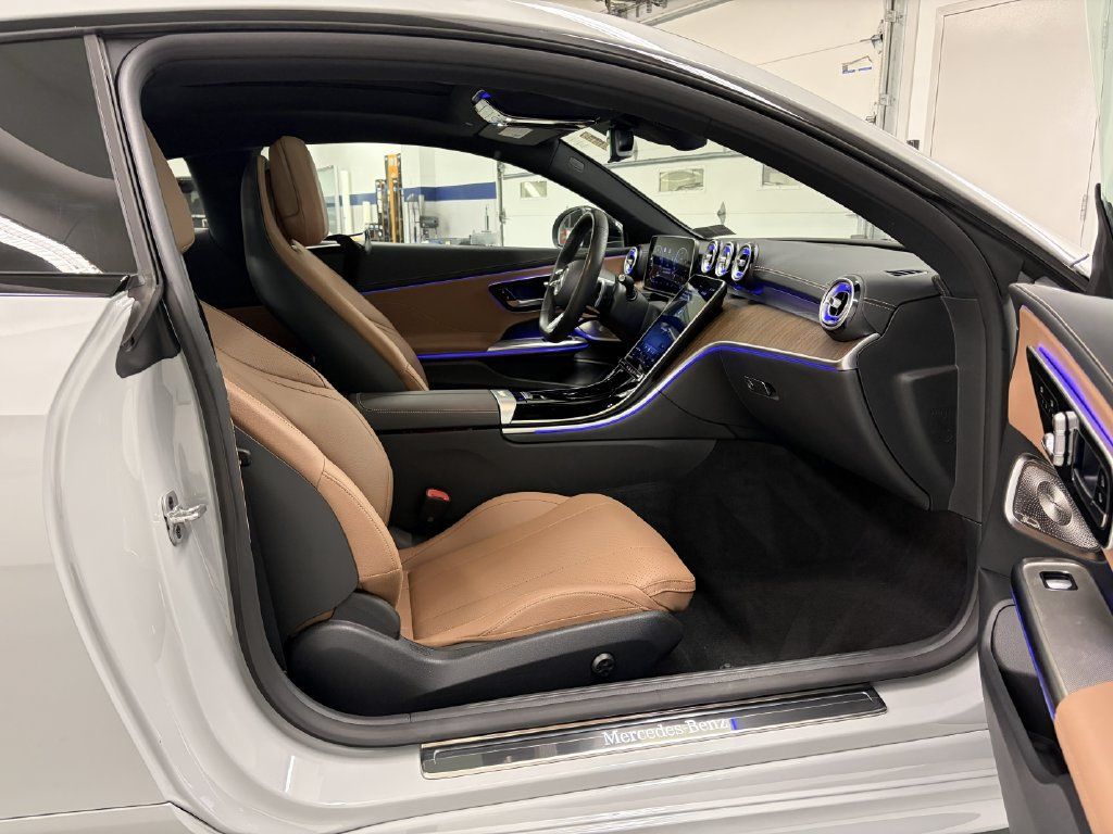 Certified 2026 Mercedes-Benz CLE 300 4MATIC Coupe image 19
