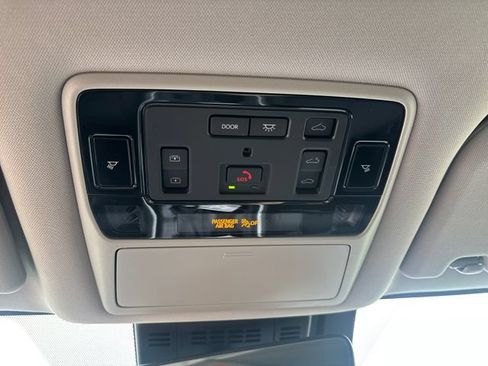 New 2026 Toyota Grand Highlander AWD image 39