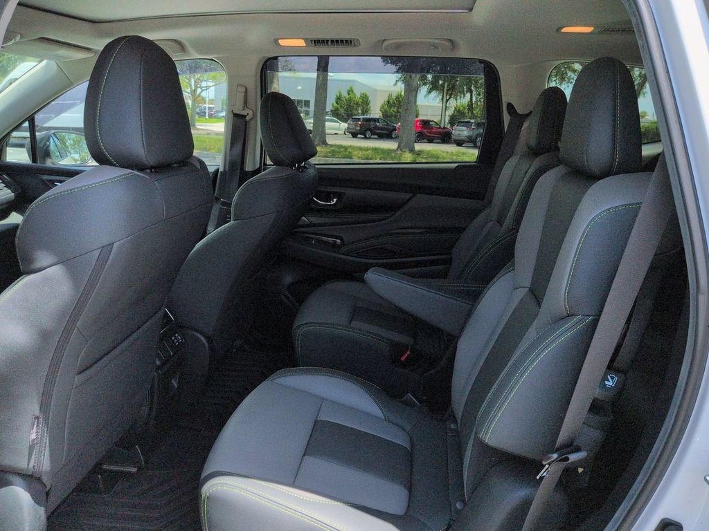 Used 2024 Subaru Ascent Onyx Edition AWD/4WD image 14