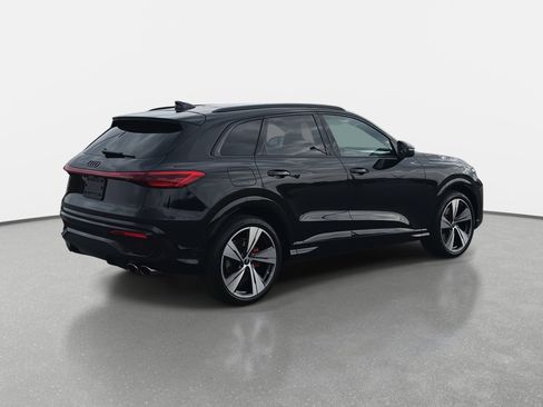 New 2025 Audi SQ5 Premium Plus image 5