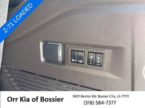 Used 2024 Chevrolet Tahoe Z71 w/ Luxury Package AWD/4WD image 24