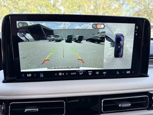 New 2026 Lincoln Aviator 2WD image 25