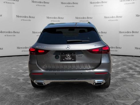 Used 2026 Mercedes-Benz GLA 250 4MATIC image 4
