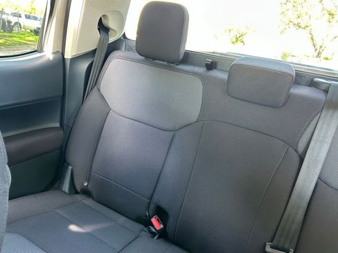 Used 2022 Ford Maverick XL image 14