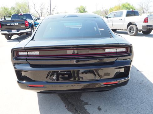 New 2025 Dodge Charger R/T w/ Quick Order Package 25M R/T image 7