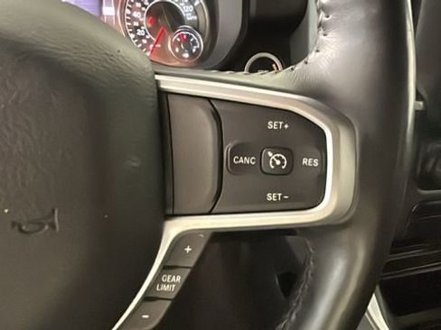 Used 2020 RAM 1500 Big Horn AWD/4WD image 18