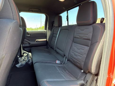 Used 2025 Nissan Frontier PRO-4X w/ Pro Convenience Package image 20