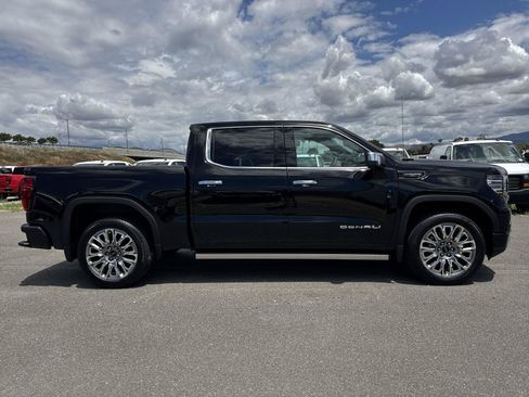 New 2026 GMC Sierra 1500 Denali Ultimate AWD/4WD image 3